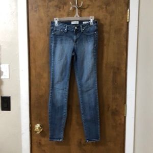 Jessica Simpson, Kiss Me Super Skinny Jeans, sz 28